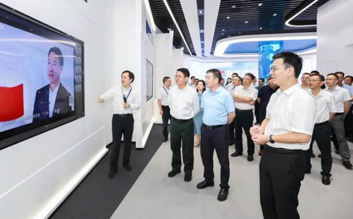 新华三集团积极践行“AI for ALL”行业赋能战略，持续秉持“让AI有爱”的价值理念