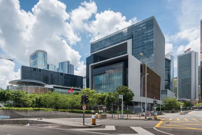 香港特区政府劳工及福利局局长对新华三集团在各个方面取得的成就给予了高度评价