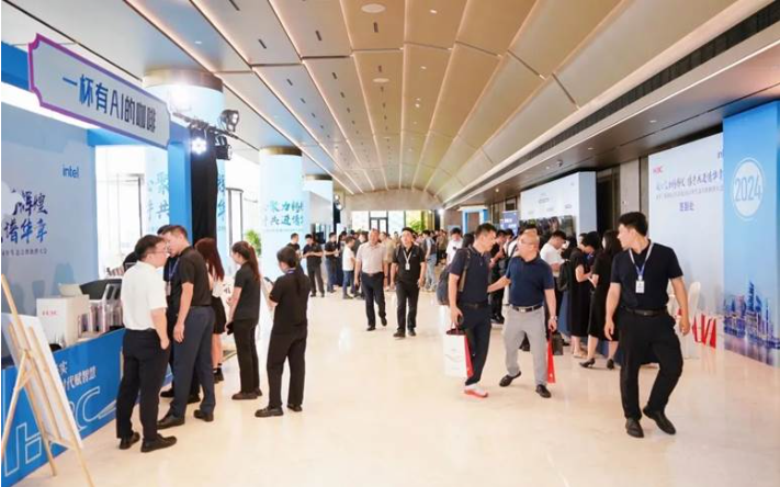 新华三将与广大生态伙伴携手并进，共同开拓浙江市场全新机遇的坚定决心