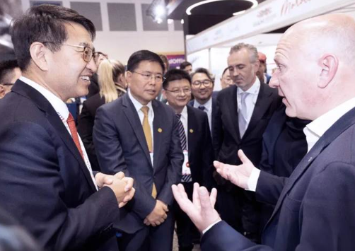 新华三集团首次重磅亮相GITEX Europe 2025展会